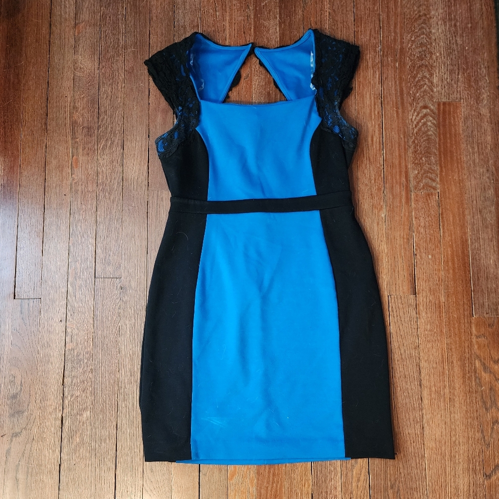 Nicole body con dress